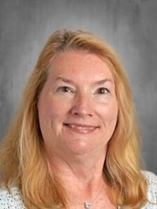 Saundra Lynn
